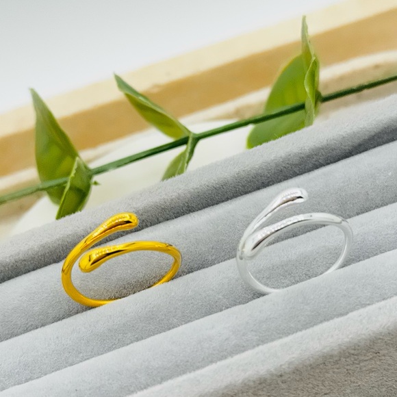 925 Sterling Silver Waterdrop Design Open Ring, Unisex Hand Accessory. - Picture 4 of 16